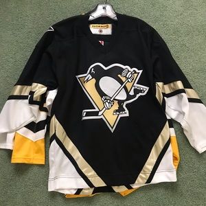 1990’s Pittsburgh Penguins jersey